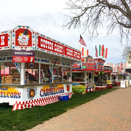 carnival food trailers at county fair